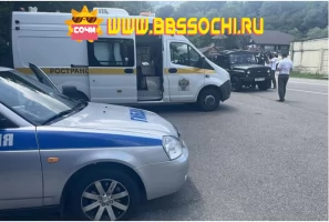 В Адлерском районе Сочи прошел мониторинг нарушений при осуществлении пассажирских перевозок