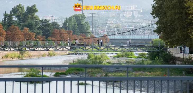 Стало известно, когда отремонтируют 2 закрытых моста в Сочи